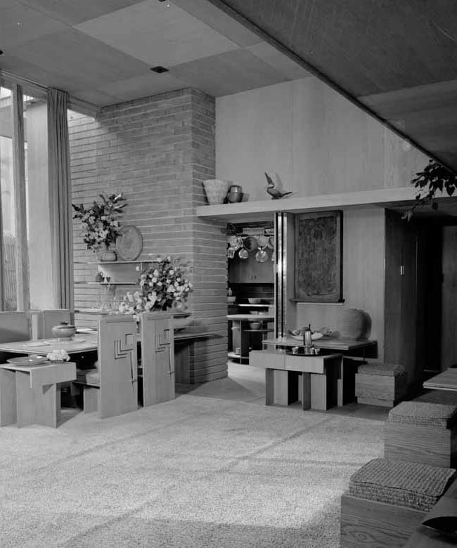 Frank Lloyd Wright