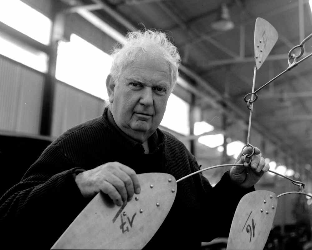 Alexander Calder – Pedro E. Guerrero