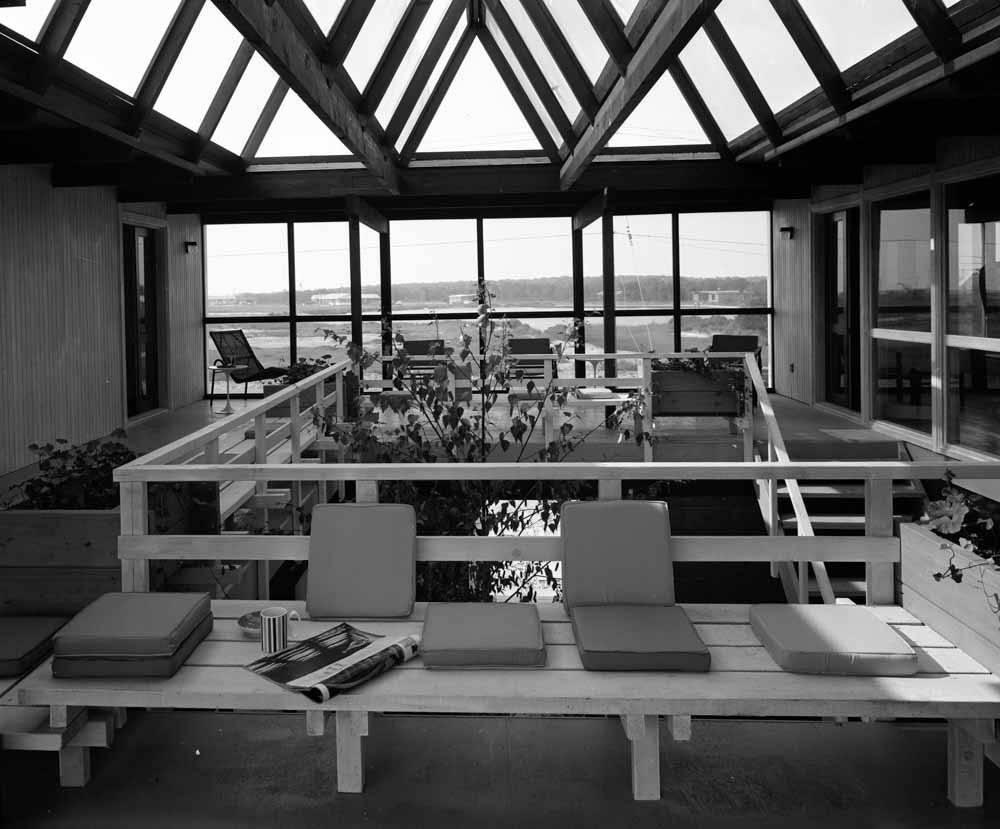 Bruce Graham Pedro E. Guerrero